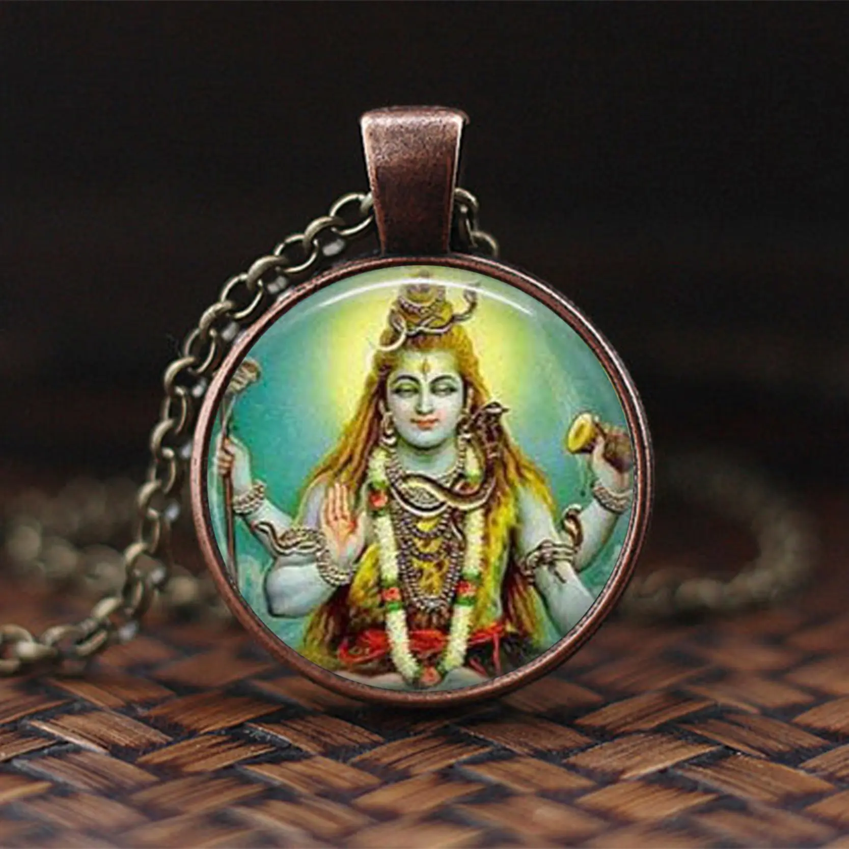 Lakshmi Goddess Glass Dome Fashion Accessories Necklace Jewelry Hinduism Amulet Charm Cabochon Pendant for Him or Her | Украшения и