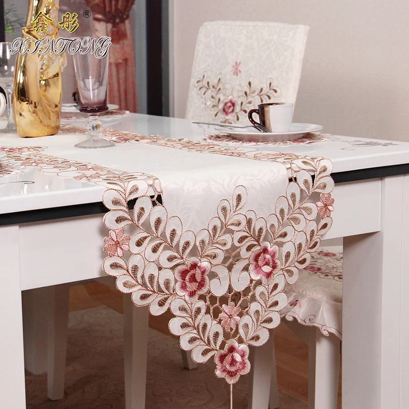 

Hot European pastoral tablecloth luxury embroidery table runner elegant fabric TV cabinet cloth mat table cover home decoration