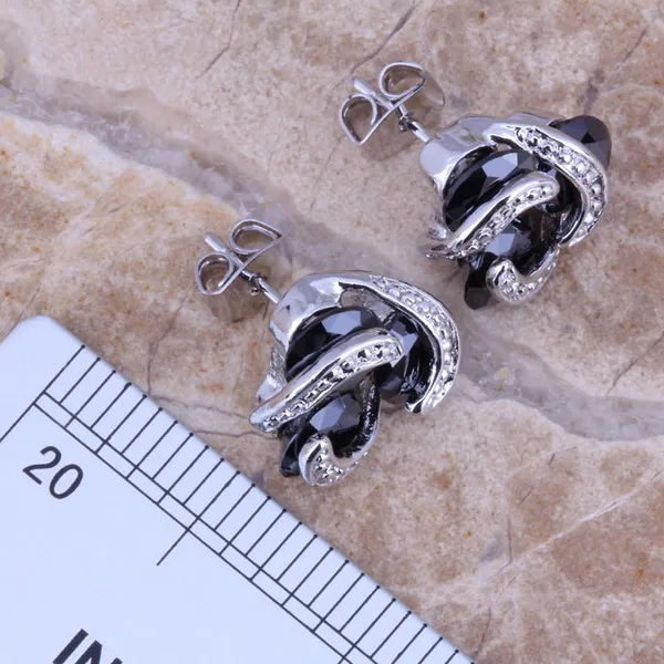 Очаровательные комплекты ювелирных изделий с черным кубическим цирконием