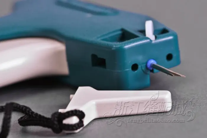 Золотая лошадь s тип тег пистолет бой с логотипом торговой марки одежды