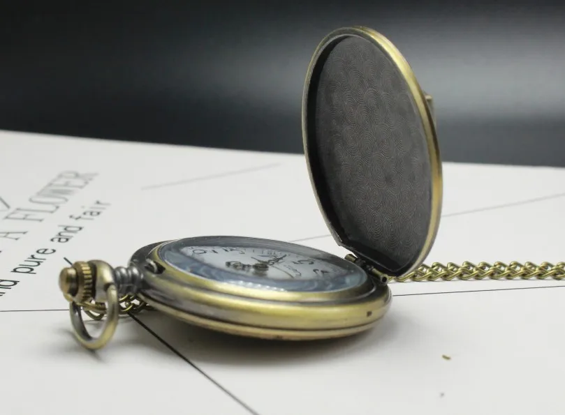 

Bronze The Nightmare Before Christmas Coffin Quartz Pocket Fob Watch With Chain Necklace Gift