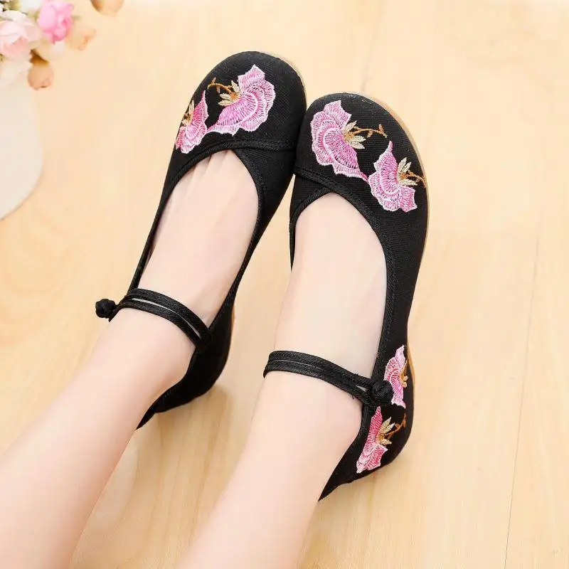 Женские тканевые туфли Old Beijing с вышивкой китайские парусиновые на плоской
