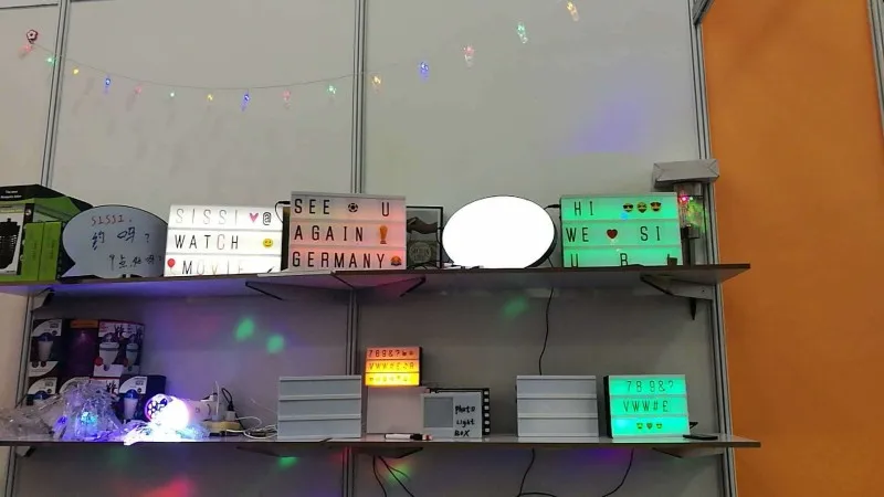 RGB A4 A5 Размер светодиодный светильник для кинотеатра tic Box с DIY 90 шт. буквенные карты AAA питание от батареи/USB светильник для кинотеатра светодиодный ночной Светильник