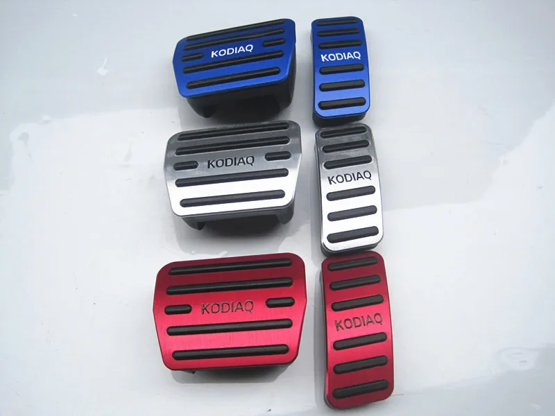 

Aluminum Car Accelerator Gas Brake pedal Clutch Pedal AT For Skoda kodiaq 2016 2017 2018 Non Slip Pedal Plate Pads Covers