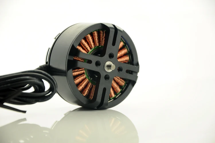 Дисковый бесщеточный двигатель HLY W4830(4114) KV370 24N22P для мультикоптера октокоптер