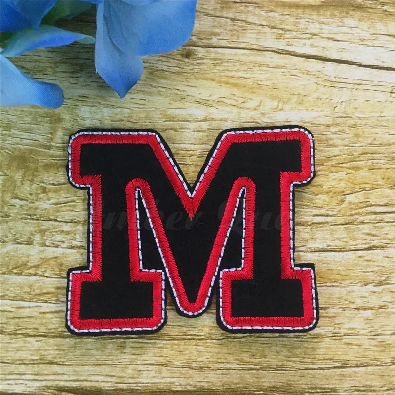 Горячее железо 10 шт буквы м вышитые ткани патч мотив аппликация одежды вышивка