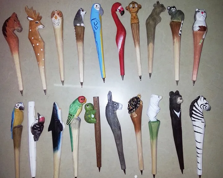 [Free shipping] Carving animal pens, wooden pens, handmade pen, Random 20 pieces