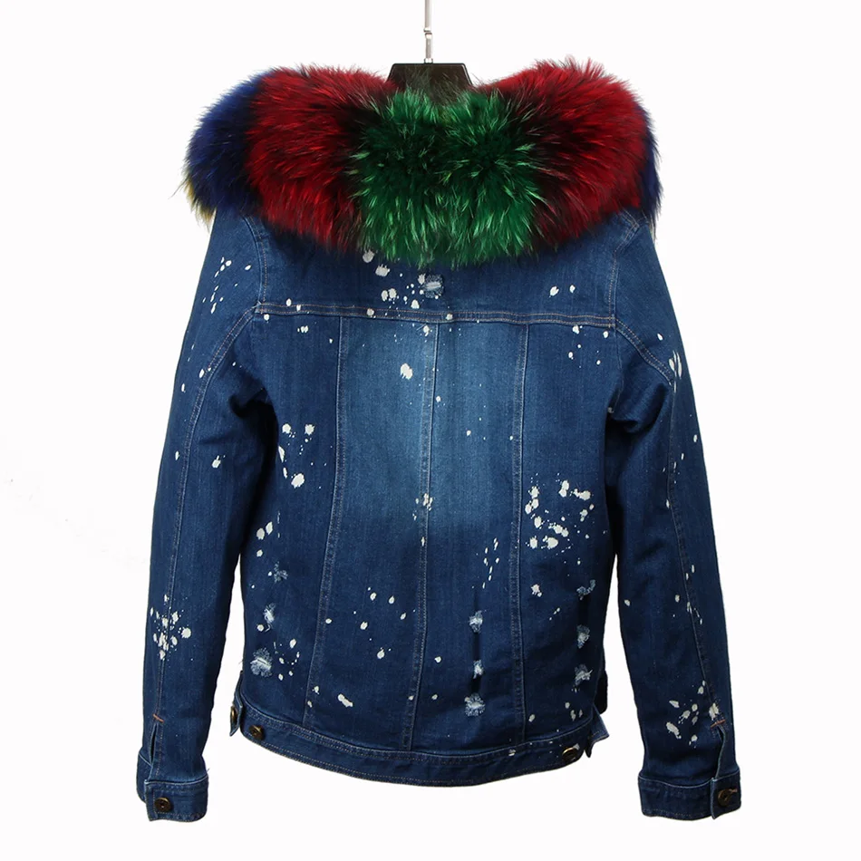 Женская джинсовая куртка с большим воротником из меха енота и толстой теплой