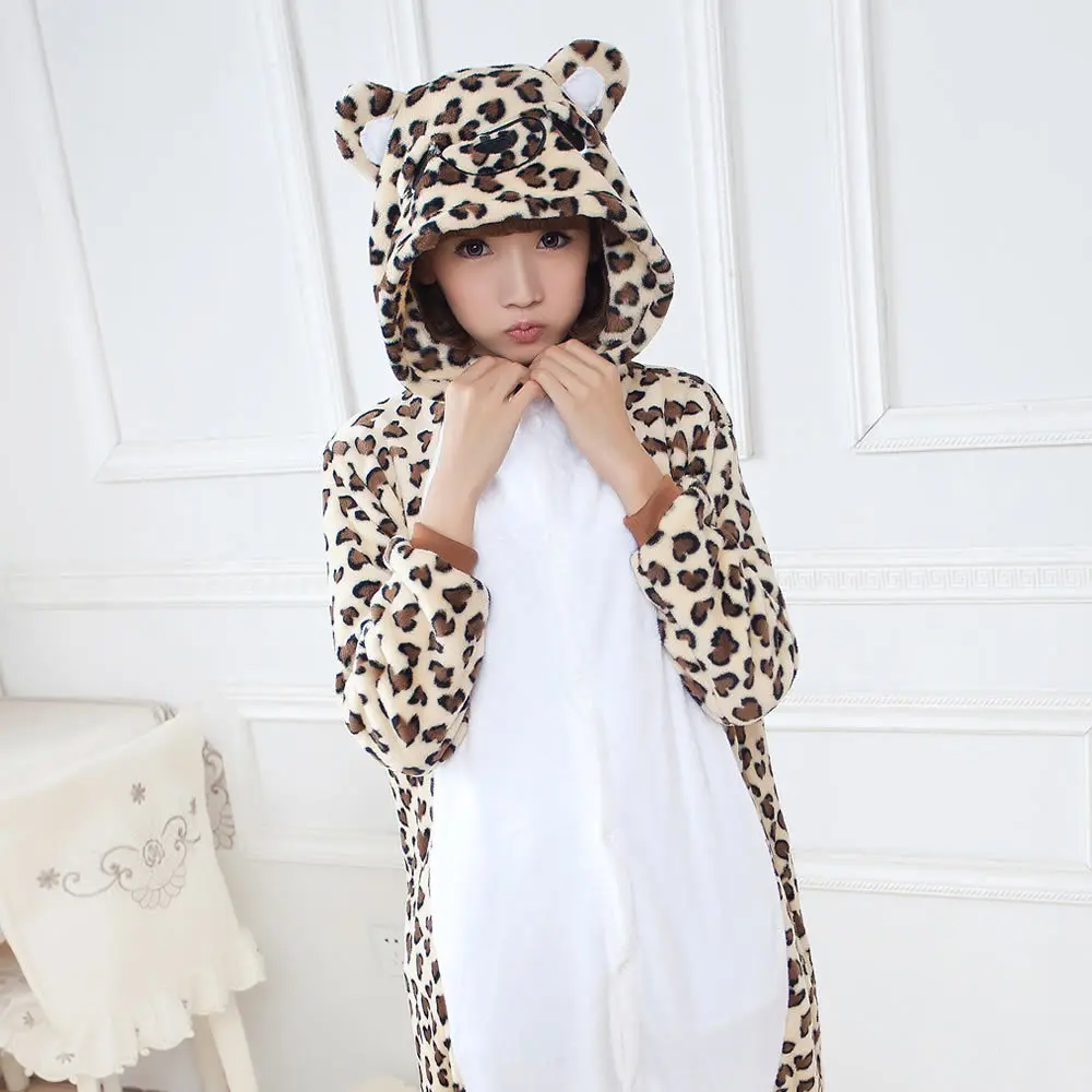 Leopard Bear Kigurumi Onesie Adult Women Animal Pajamas Suit Flannel Warm Soft Sleepwear Onepiece Winter Warm Pijama Cosplay