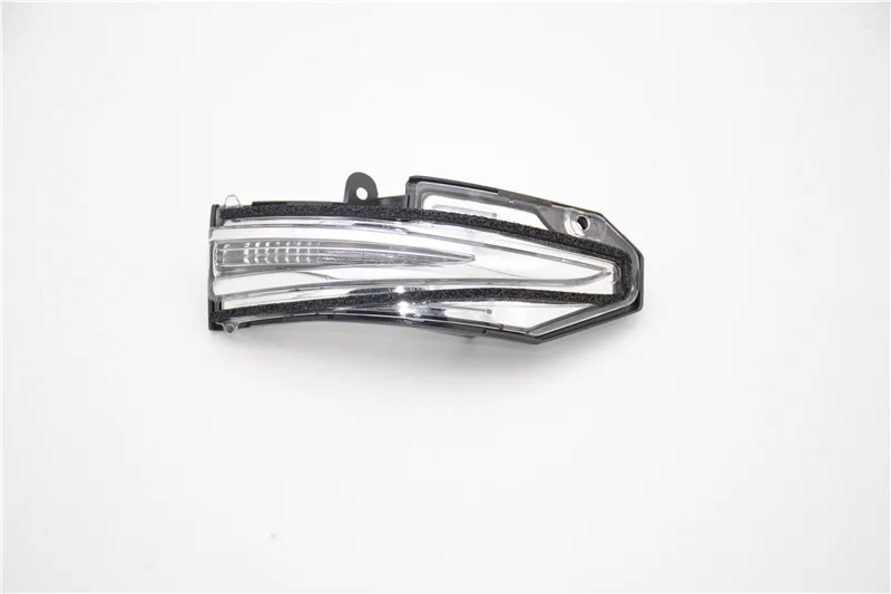 

1Pcs Left Side Rear View Mirror Indicator Light Turn Signal Lamp For 2013-2015 Toyota RAV4