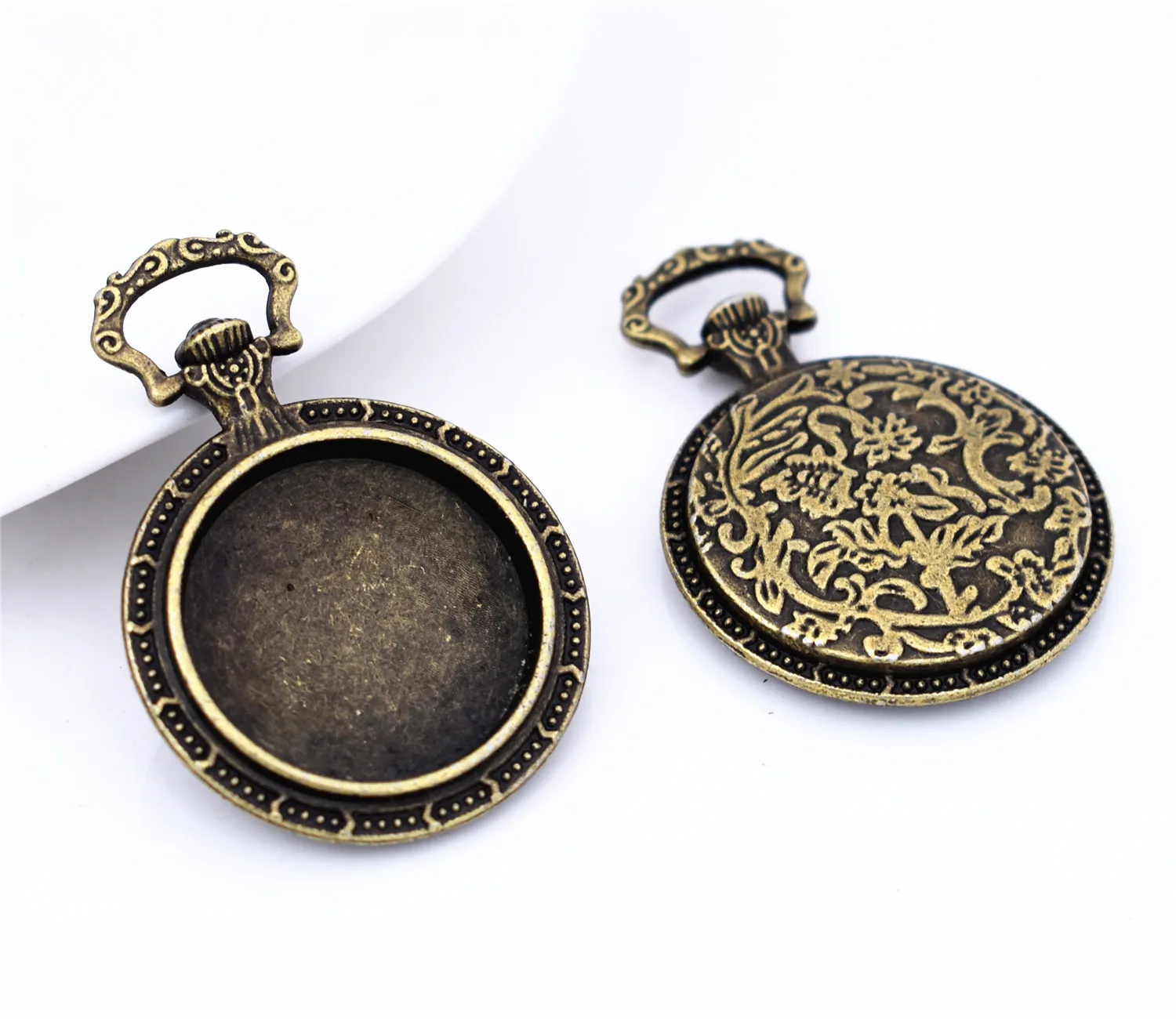 

New Fashion 4pcs 20mm Inner Size Antique Bronze Plated Simple Style Cabochon Base Cameo Setting Charms Pendant-