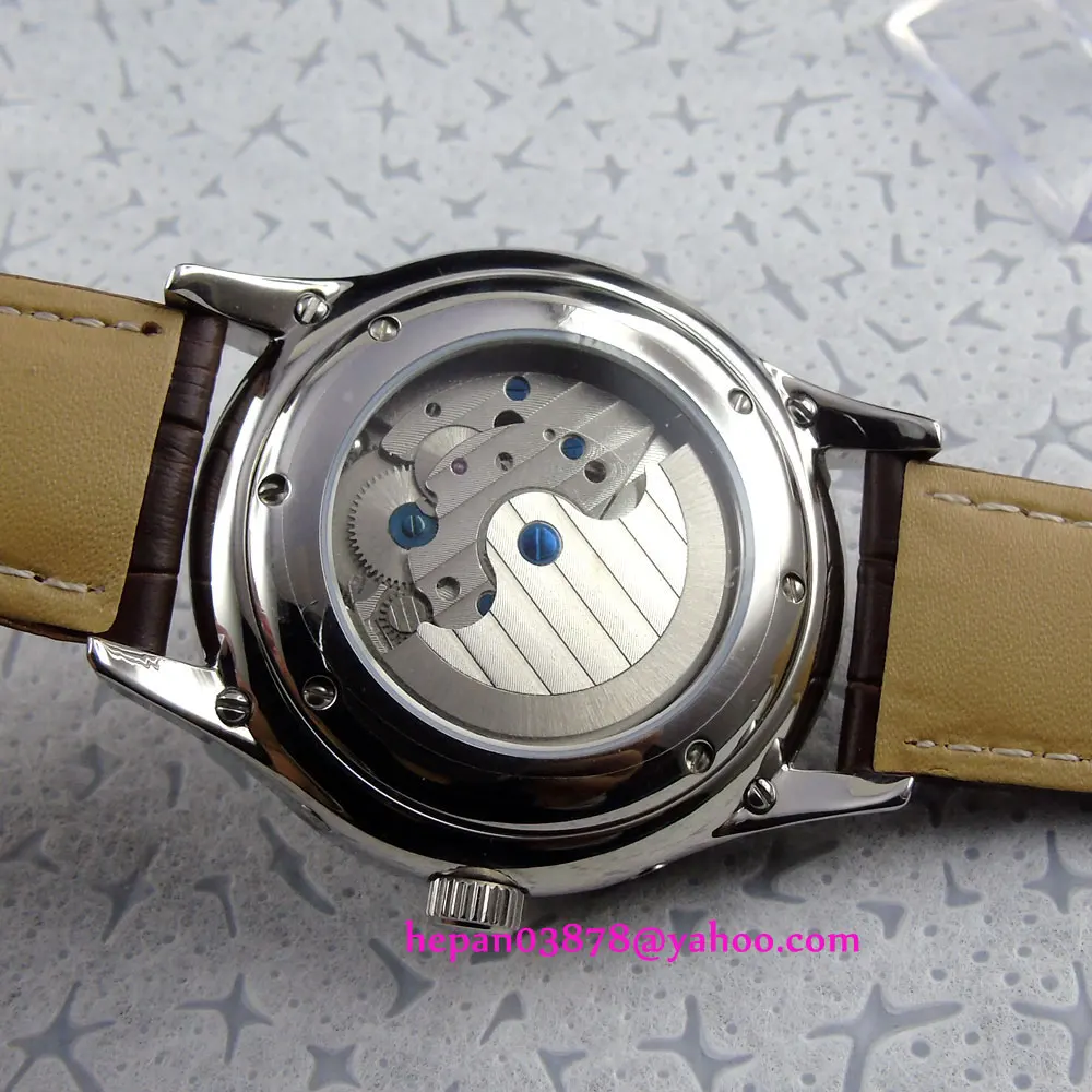 44 мм белый циферблат с синими стрелками купольное стекло неделя и дата