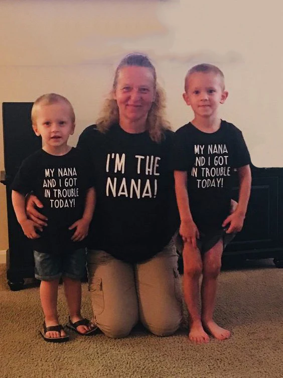 Camiseta de My Nana and I Got In Trouble Today I'm The Nana, camiseta de abuela, camisas de Nana y Grandkids, camisetas familiares a juego de verano-0