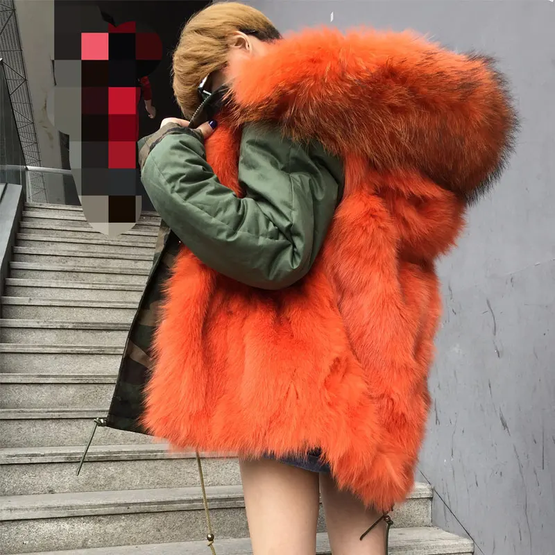 Роскошная парка с подкладкой из оранжевого лисьего меха камуфляжное короткое