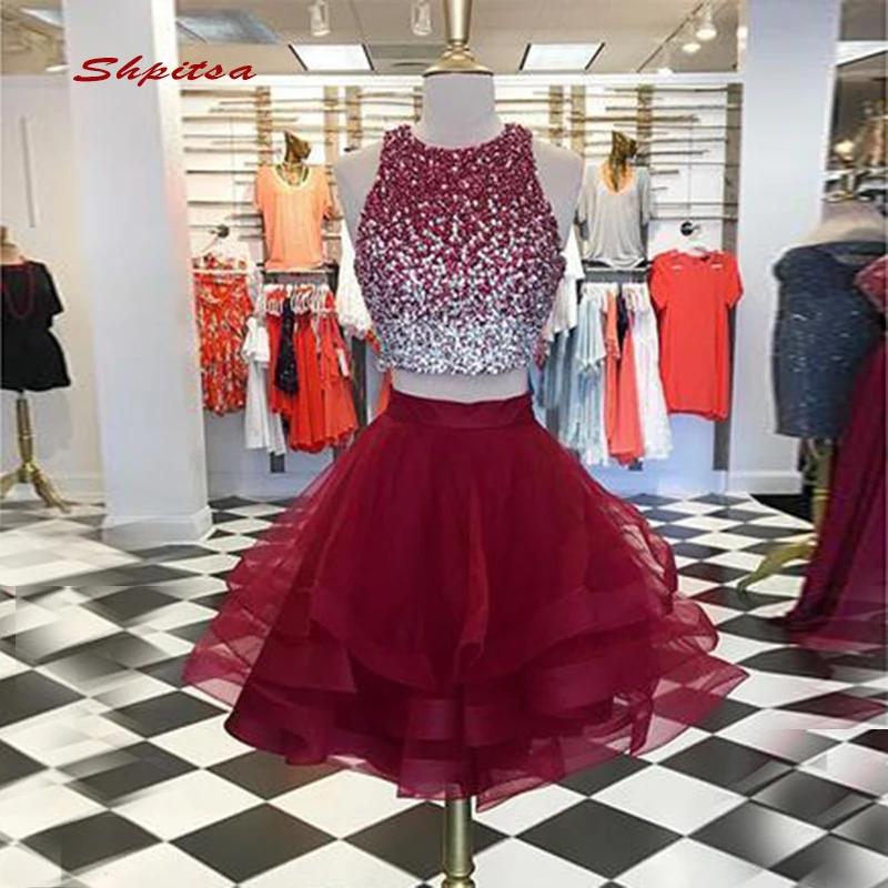 

Luxury Burgundy Short Homecoming Dresses Mini Women Sequin Plus Size 8th Grade Prom Cocktail Semi Formal Graduation Dress