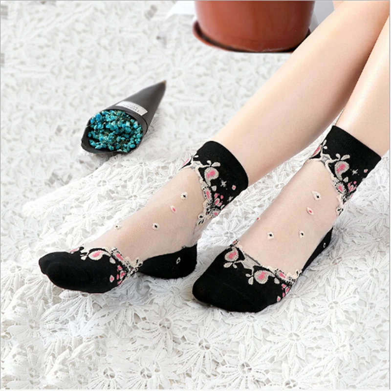 

1Pair Fashion Women Ultrathin Lace Transparent Baroque Elastic Short Sox Elastic Crystal Glass Silk Socks Chic
