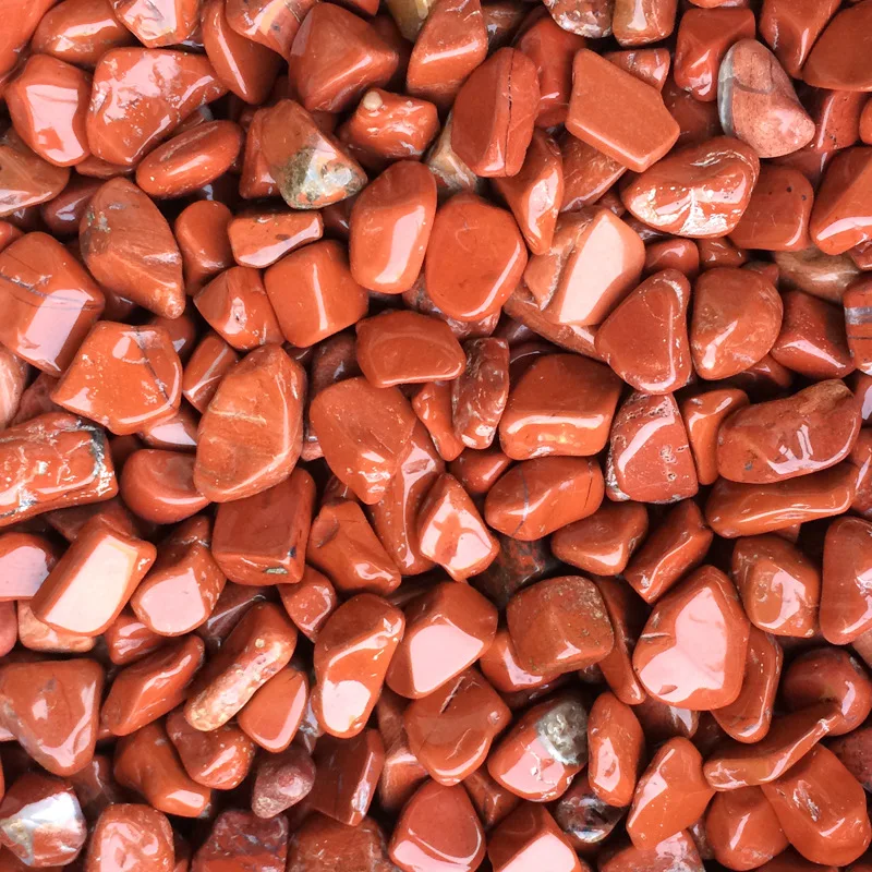 Природная красная яшма гравий геологическое учение |