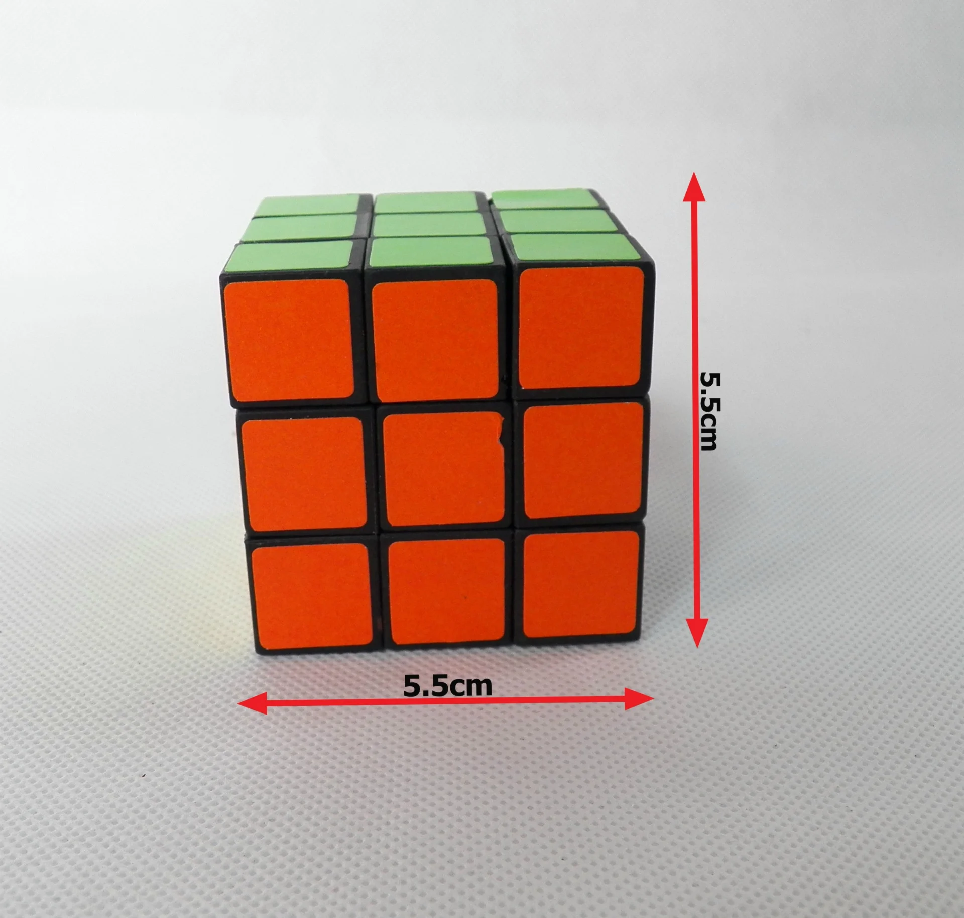 5 см Волшебные кубики 3x3x3 Гладкий игра Профессиональный Cube детей раннего