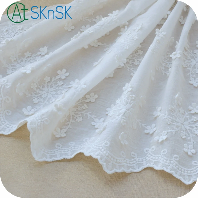 Двусторонняя симметричная белая хлопчатобумажная ажурная вышивка с кружевом