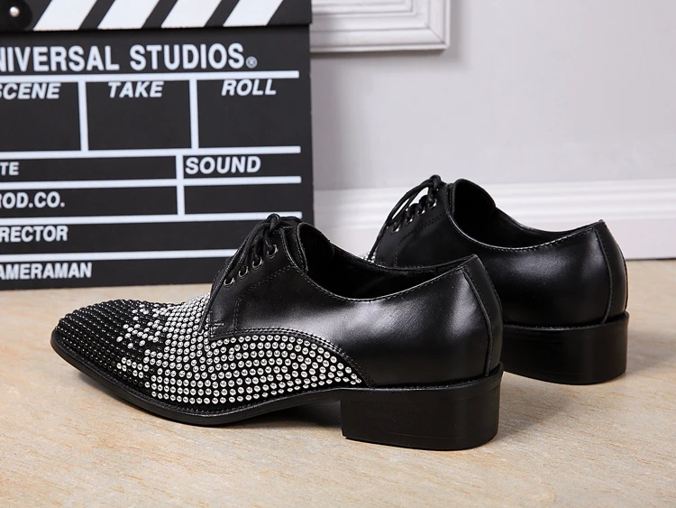 Лидер продаж мужские оксфорды из натуральной кожи Цвет черный красный туфли на