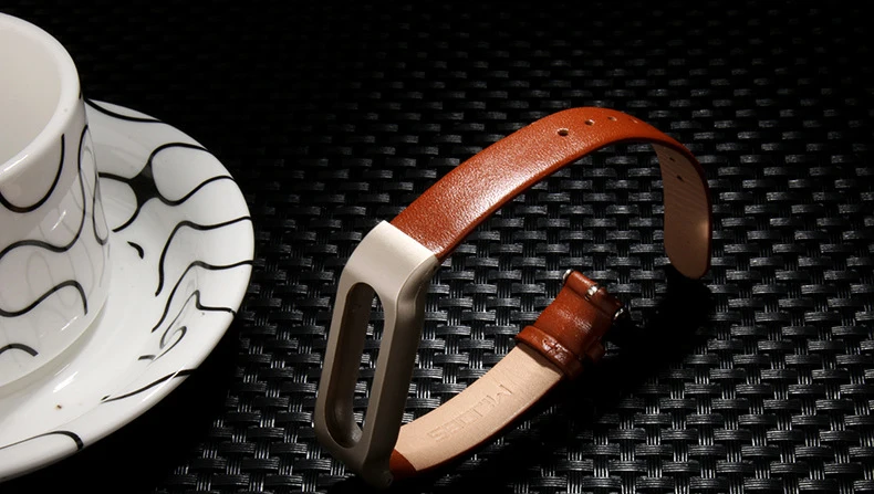 Из натуральной кожи mi Band 3 ремешок металлический для оригинальной Xiaomi mi ремешок 3 Кожаный браслет mi Band 3 браслеты Замена наручного ремня