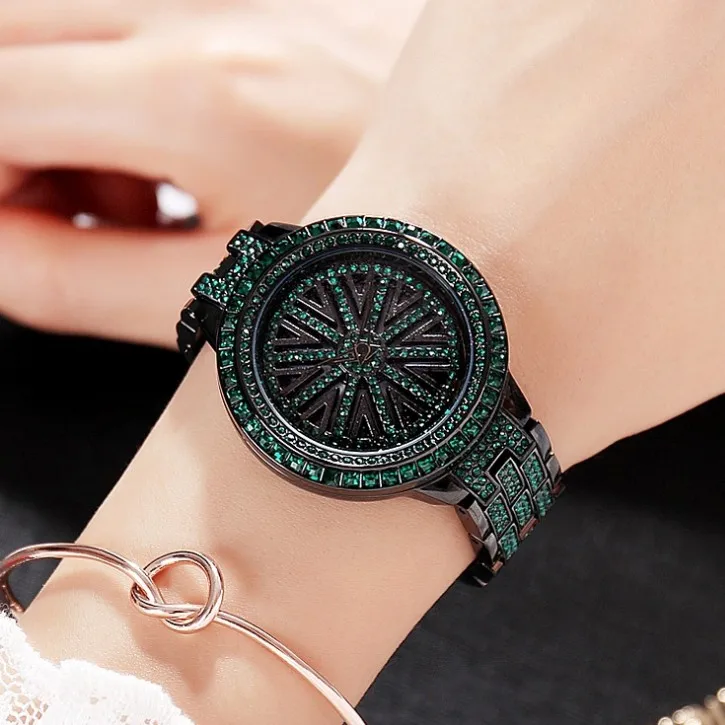 2020 Hot Women Stainless Steel Watch Lady Shining Rotation Dress Watch Big Diamond Stone Wristwatches Green Watch Clocks Hours