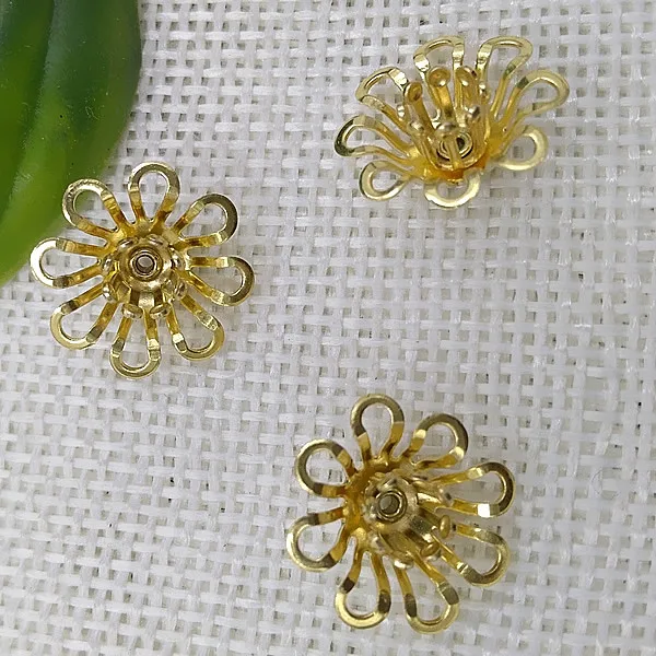 Винтажные бусины Распорки с филигранным цветком 15 мм|diy findings|filigree flowerfiligree brass |