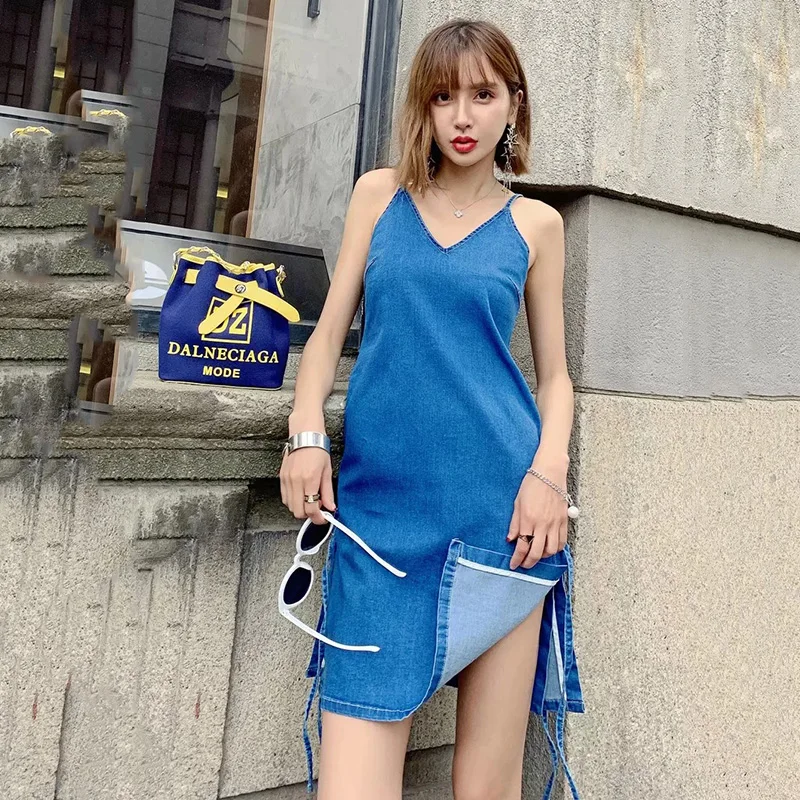 Женское джинсовое платье с v-образным вырезом облегающее короткое открытой