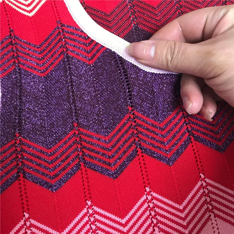 Женское дизайнерское трикотажное платье повседневное ажурное Контрастное в