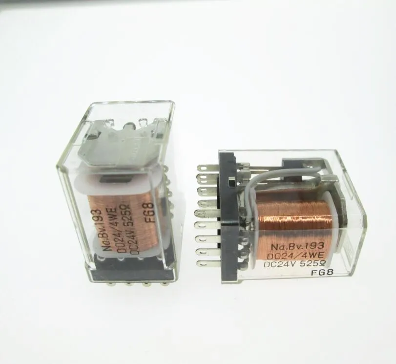 ГОРЯЧИЙ НОВЫЙ реле 24V Na.BV.193 D024/4WE DC24V 525 D024-4WE 24VDC 14PIN