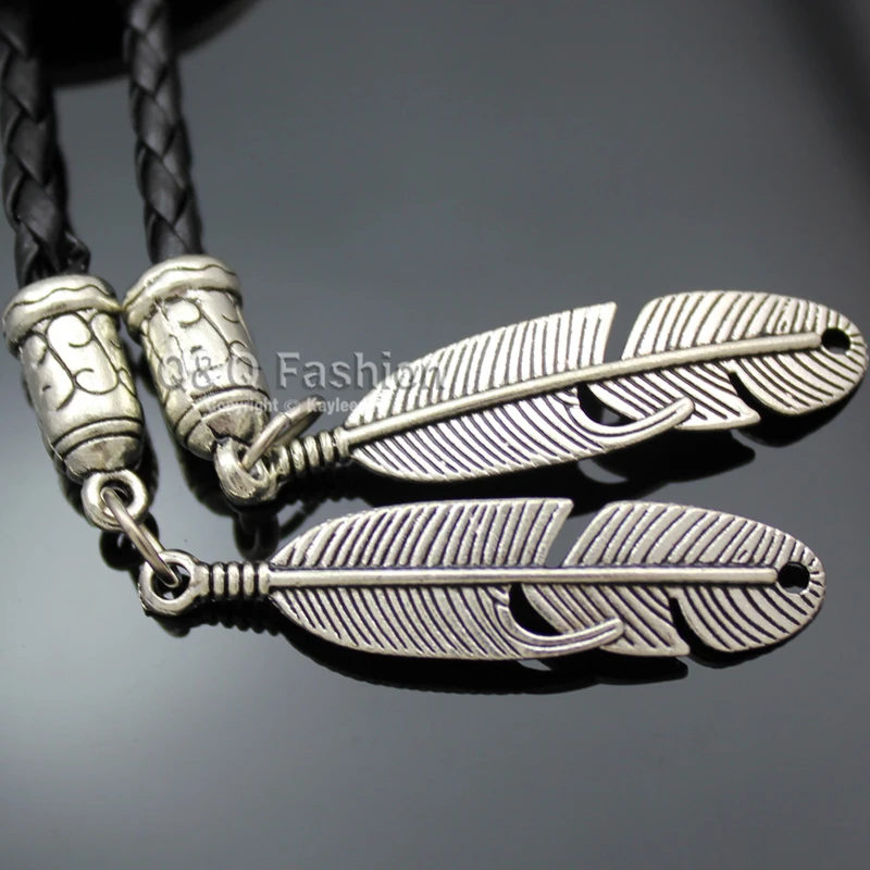 Галстук бабочка из кожи с календарем посеребренным покрытием|necklace a|western jewelrynecklace