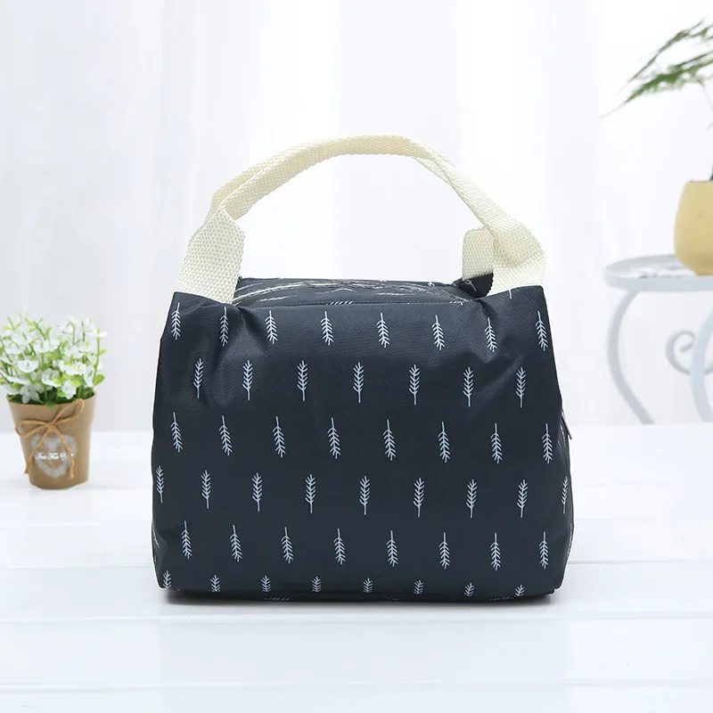 Large-Capacity Waterproof And Cold pack New Aluminum Foil insulation Bag Korean Portable lunch Bag Wholesale Price