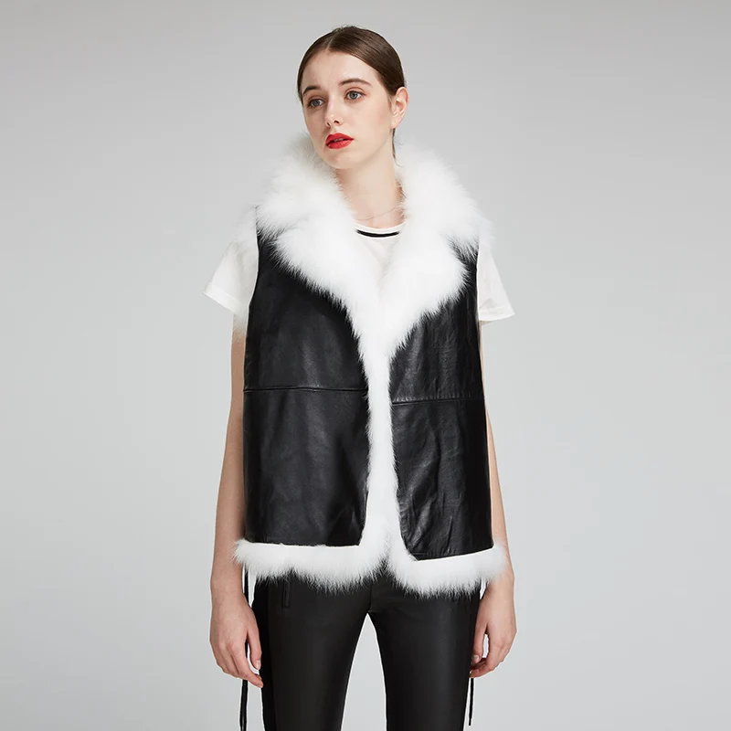 Кожаная женская куртка бомбер из овечьей кожи байкерская с длинными рукавами на