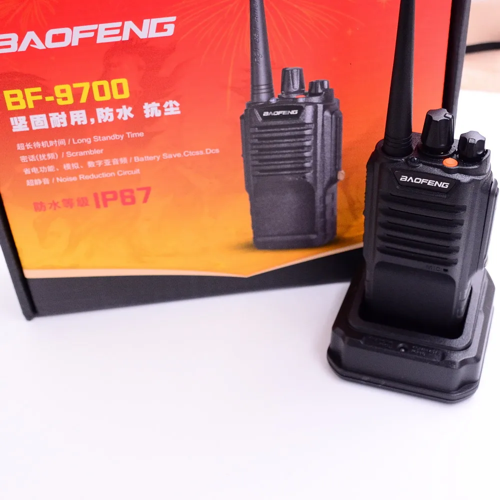 BaoFeng 9700 Водонепроницаемая рация и оригинальная PTT-гарнитура профессиональная 5 Вт