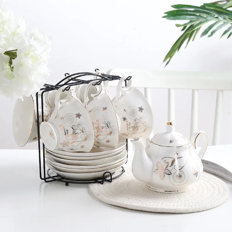 13-piece set Высококачественный набор кофейных чашек из костяного фарфора, британский фарфоровый чайный набор, Европейский керамический чайный горшок, чашка, блюдце, сахарница, свадебные подарки - Цвет: 13-piece set