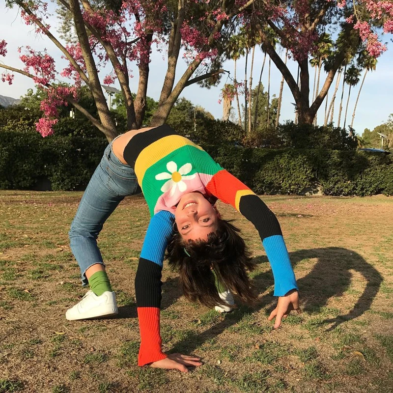 Vintage Sweaters Women 2018 New Fashion Rainbow Striped Fitness Autumn Winter Tops Harajuku Girls Flare Sleeve Jumper Femme | Женская