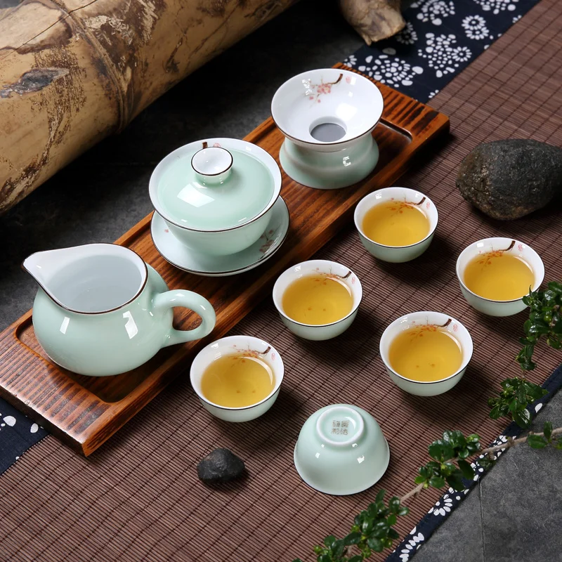

White Porcelain Kung Fu Tea Set Ceramic Hand-painted tea cover bowl cup Set Home Jingdezhen Porcelain Chinese Style tea set