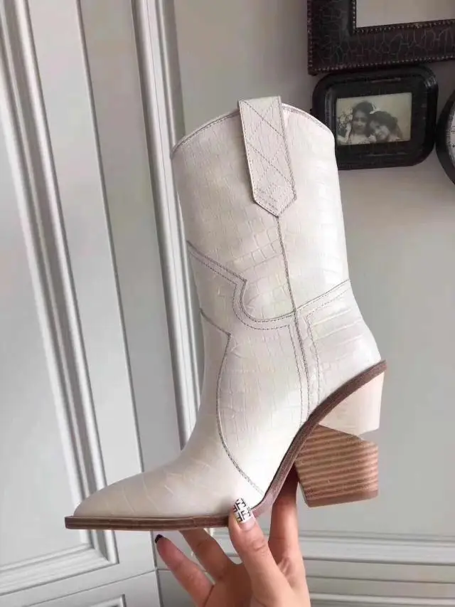white short boots Сапоги на высоком каблуке в необычном стиле; женские высокие ботинки в стиле панк с острым носком; женские ботильоны на танкетке, без застежки, с деревянным лицевым покрытием, со змеиным узором - Цвет: white short boots