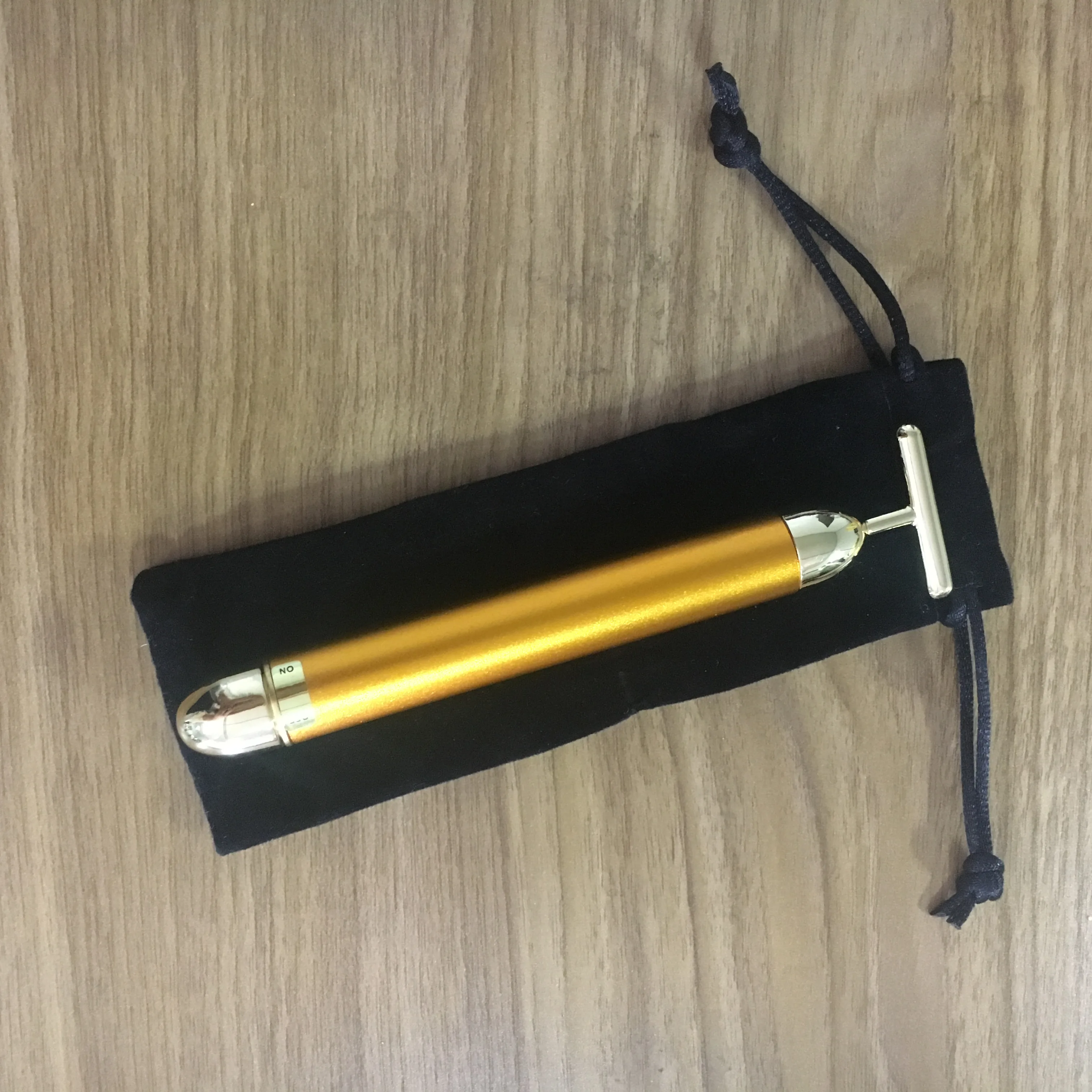 Для похудения лица 24 К золотой вибратор лицевой валик для красоты массажер карандаш для лица Подтяжка кожи против морщин бар с черным мешком