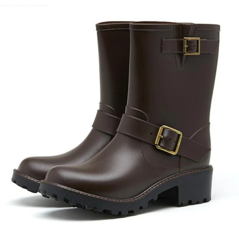 Ботинки женские на платформе и высоком каблуке мотоциклетные полусапожки