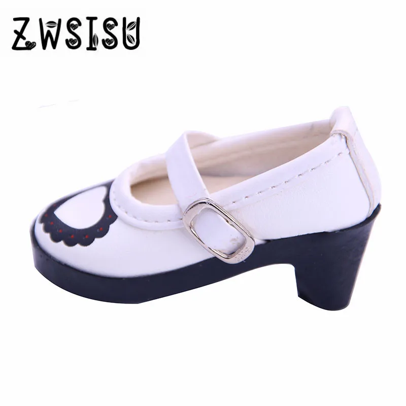 Лучший прекрасный подарок Много великолепных туфель на высоком каблуке с