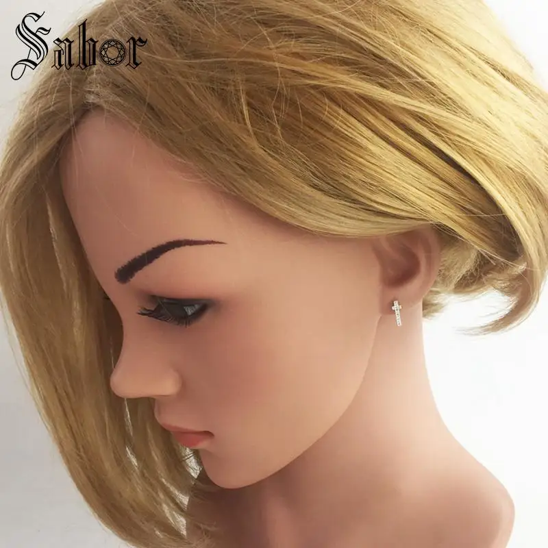 Женские серьги гвоздики с крестиком вечерние серебристого цвета в подарок