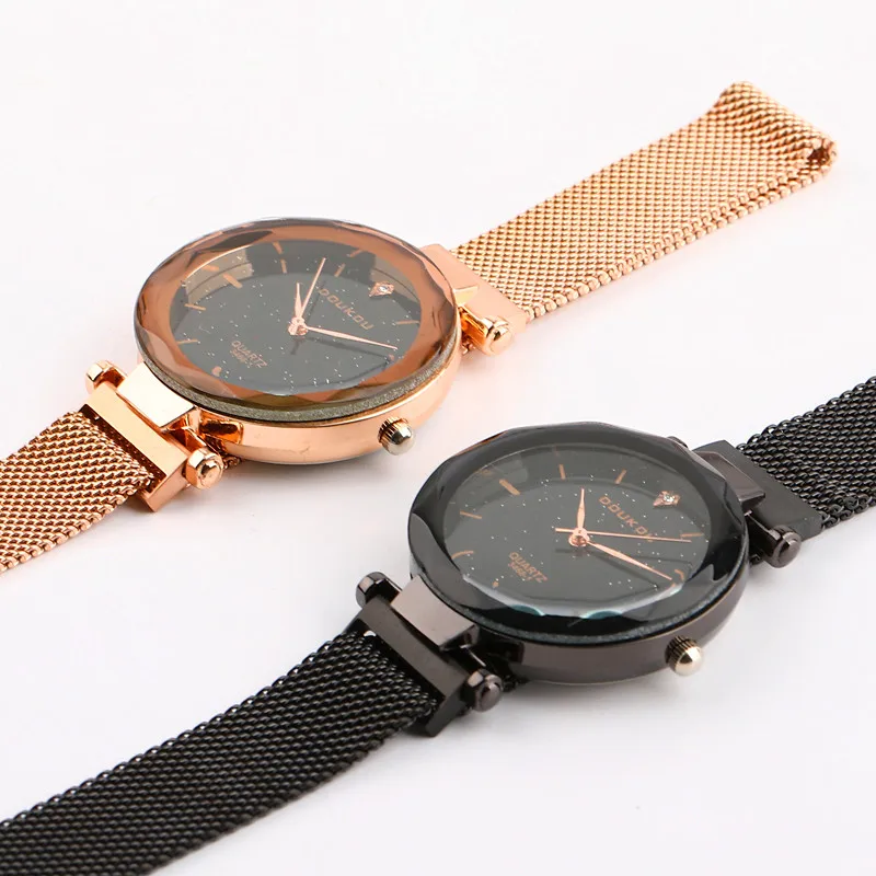 

Luxury Women Watches Mesh Ladies Clock Geneva Fashion Magnet Buckle Starry Diamond Geometric Surface Casual Dress Quartz Watch