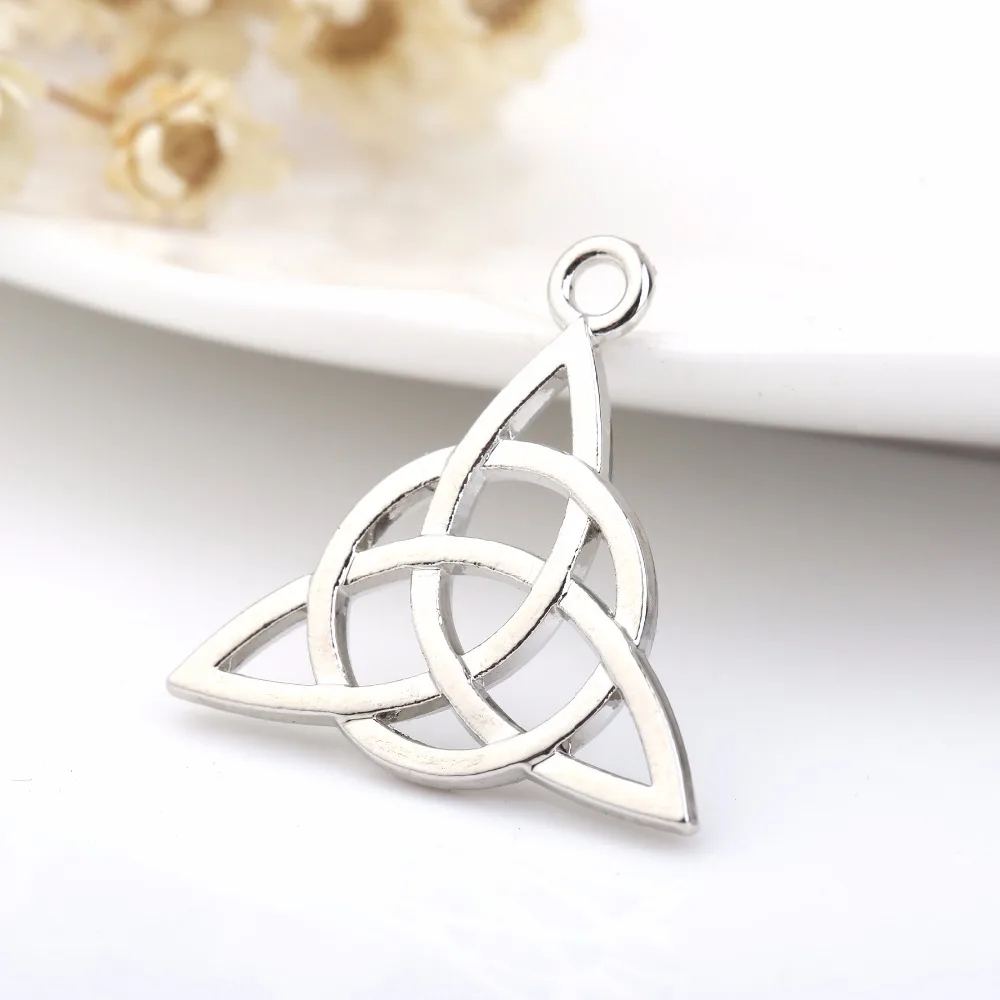 My shape Triqueta Charms колдовство Подвеска для изготовления DIY ожерелье браслет Шарм виканское украшение для мужчин женщин 30 шт