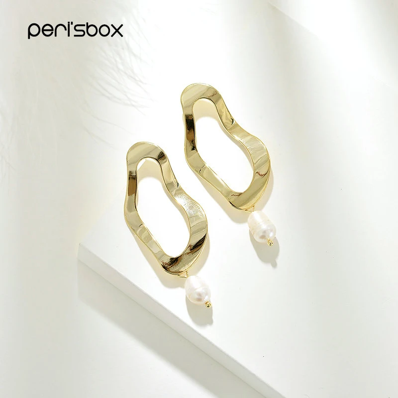 Серьги-кольца Peri'sBox золотистого цвета с подвесным жемчугом, Необычные массивные серьги для женщин, богемные геометрические серьги