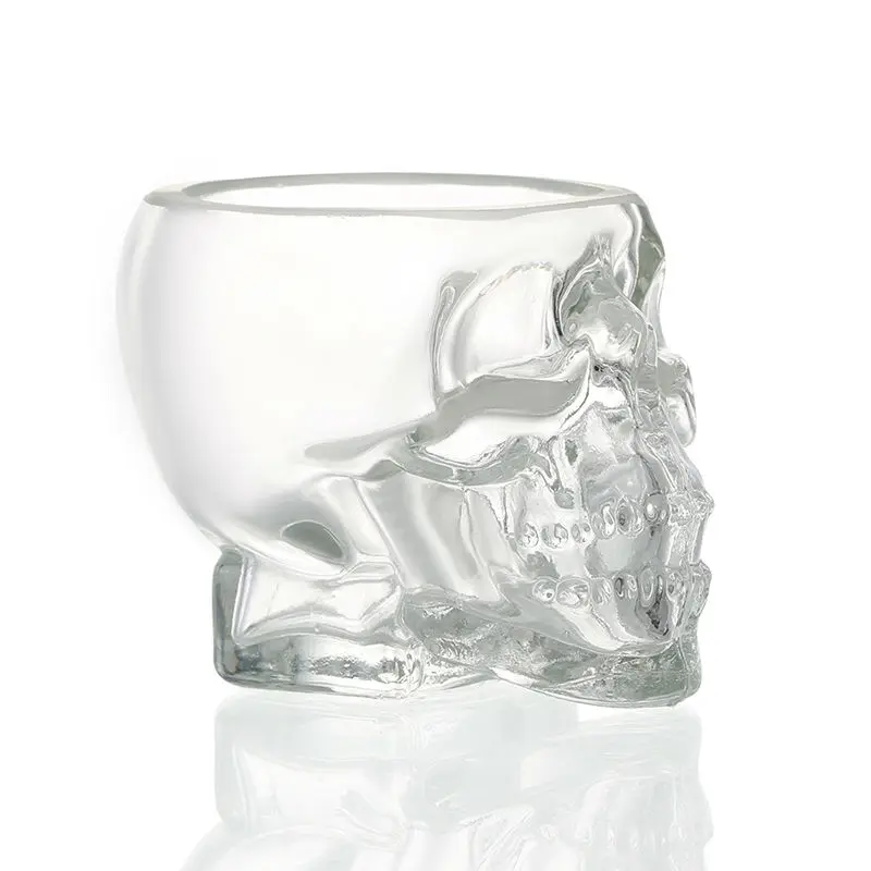 

1 Pcs Creative Crystal Skull Head Vodka Whiskey 75ml Shot Glass Cup Halloween Christmas Gift Drinking Ware Home Bar Cup Mug