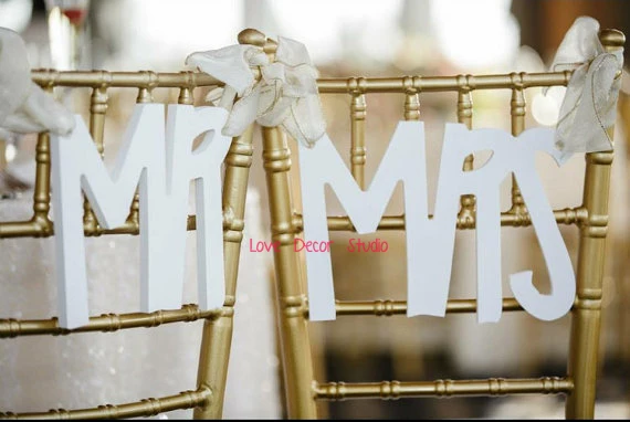 

free shipping Wedding Chair Signs Mr & Mrs Signs for Chairs Hanging Signs for Bride and Groom Hanging Signs Decor - 2 Piece Set