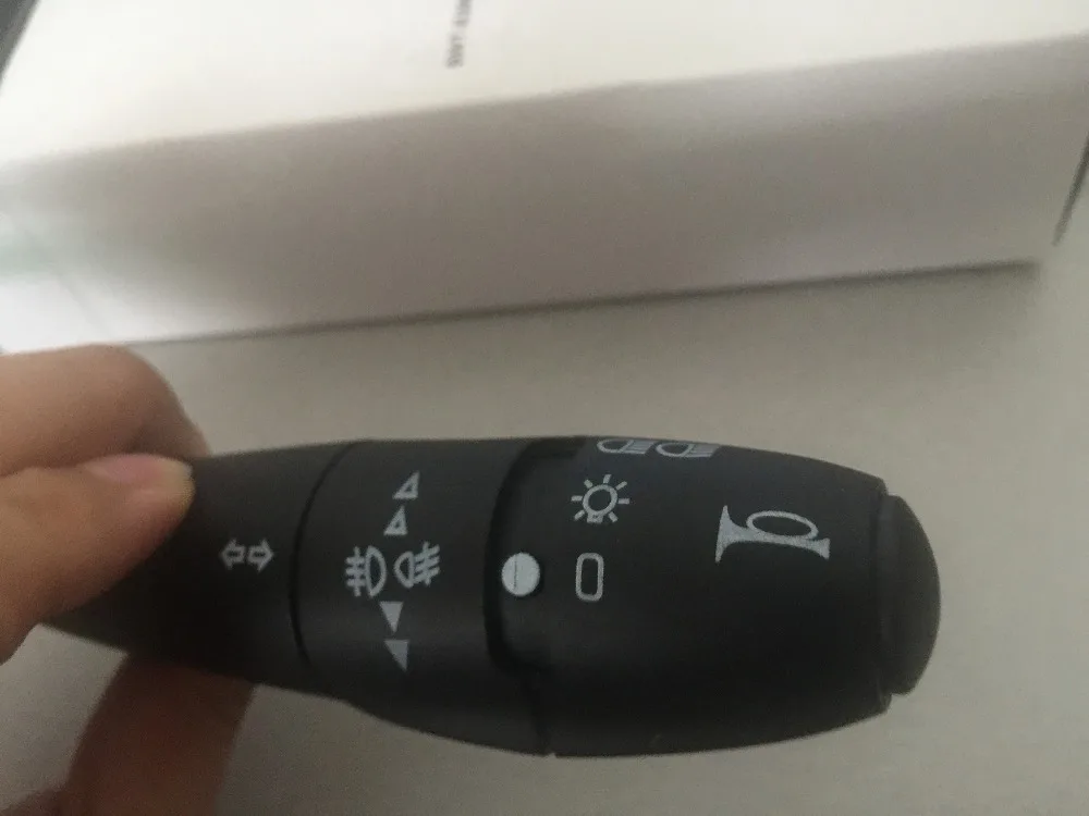 Бесплатная доставка Для Peugeot 405 407 408 206 207 307 301 308 3008 RCZ индикатор стебель