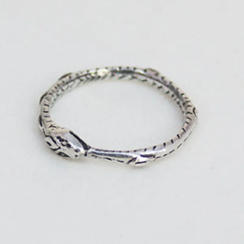 

Ouroboros ring Charming ancient silver plated ring restoring ancient ways