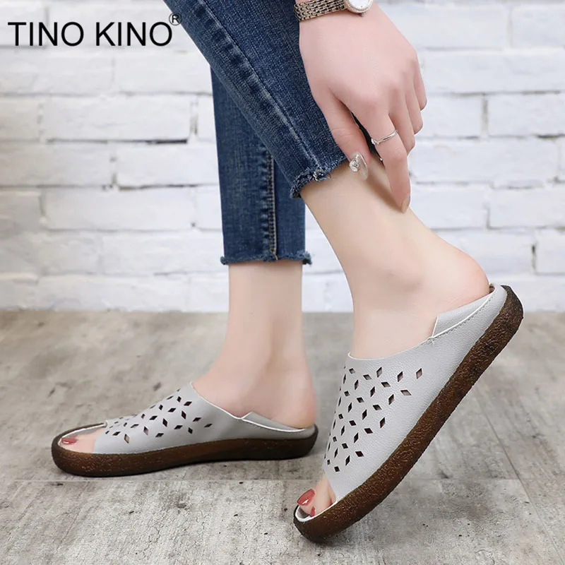 Для женщин выдалбливают летние сандалии без каблука дамы slip on мягкий комфорт